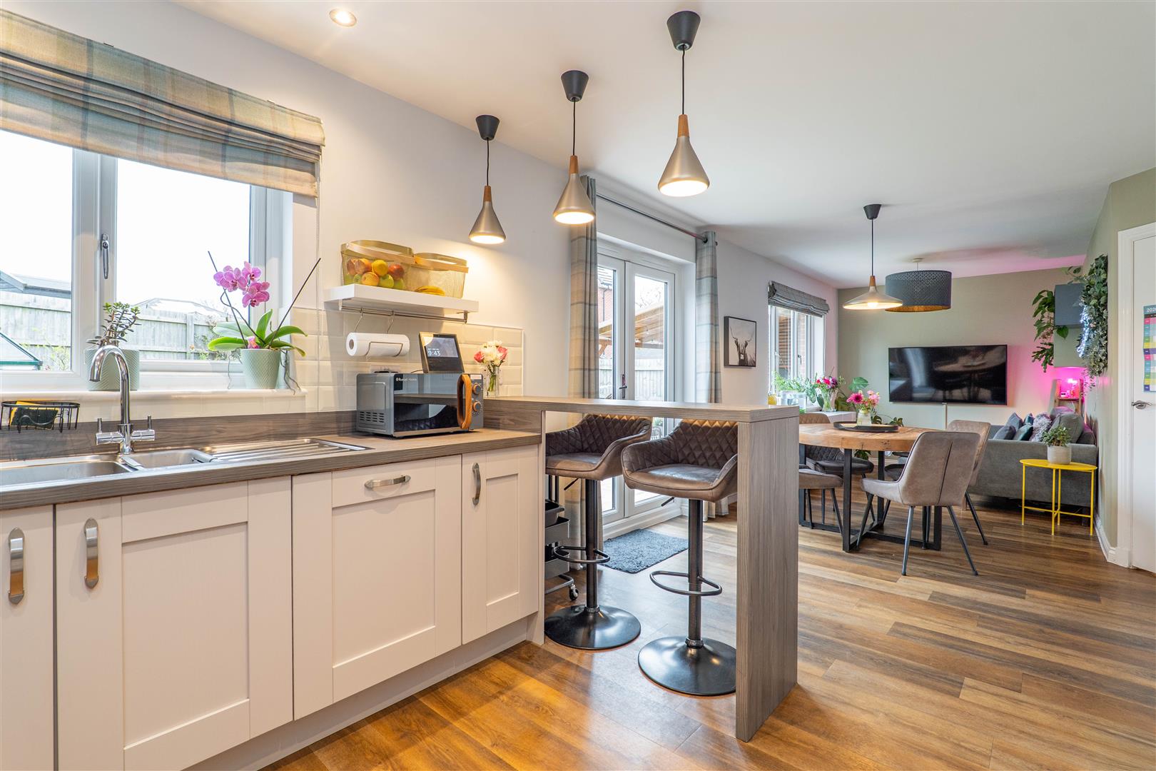 5 bed property in Rossendale Drive, Chorley